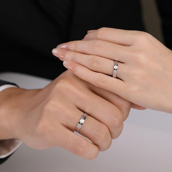 His & Hers Sterling Silver Matching Wedding Bands Adjustable Ring Set NWT - Picture 2 of 9